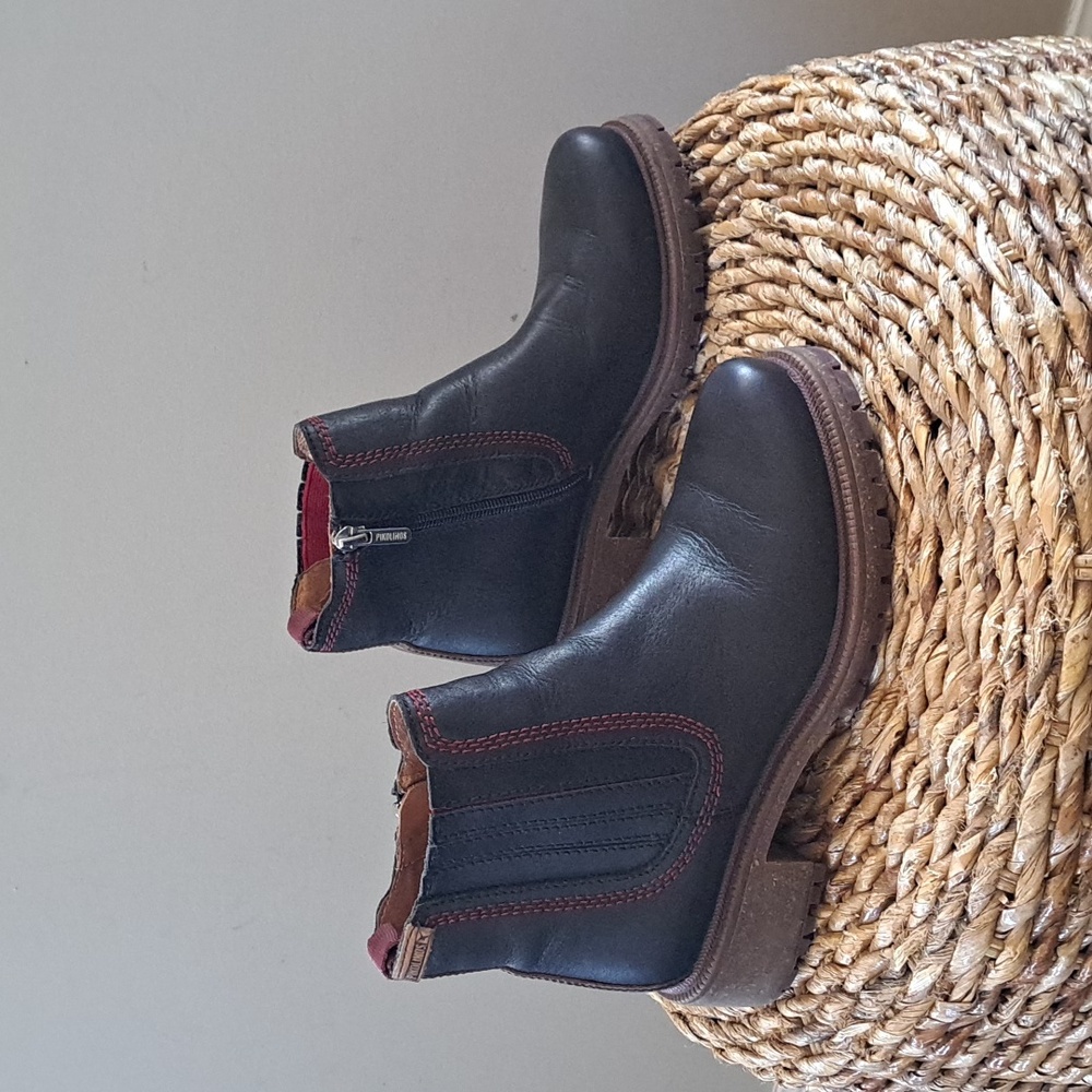 Pikolinos Womens Aspen Black Leather Ankle Booties Red  Stitching Zip US5.5/EU36